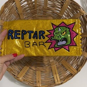 Nickelodeon Reptar Bar Clutch